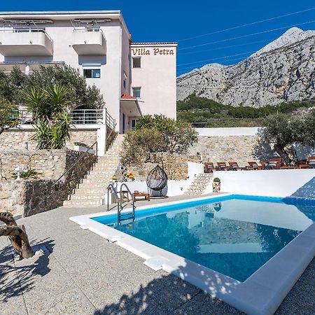 Villa Petra Apartment With Private Pool Макарска Екстериор снимка