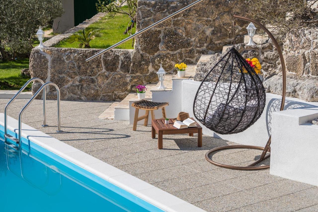 Villa Petra Apartment With Private Pool Макарска Екстериор снимка